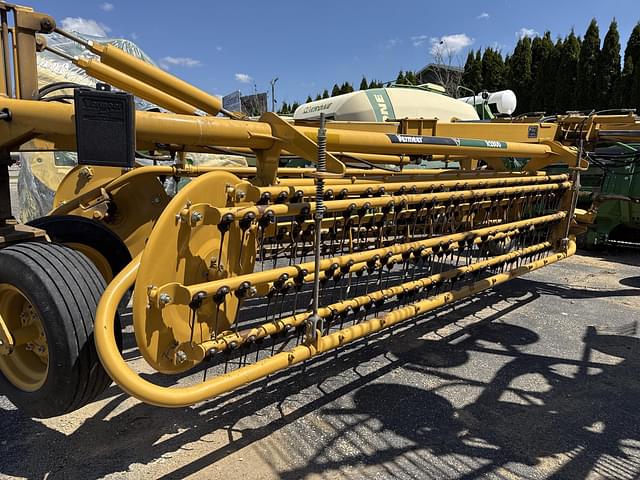 Image of Vermeer R2800 equipment image 4