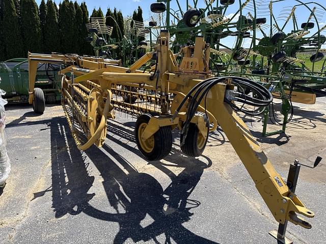 Image of Vermeer R2800 equipment image 3