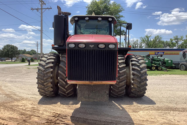 Image of Versatile 375 equipment image 3