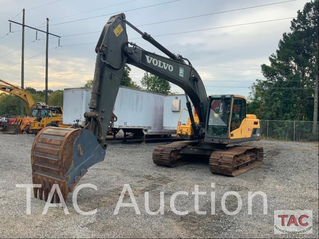 Main image Volvo EC220DL