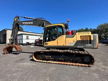 Main image Volvo EC220DL