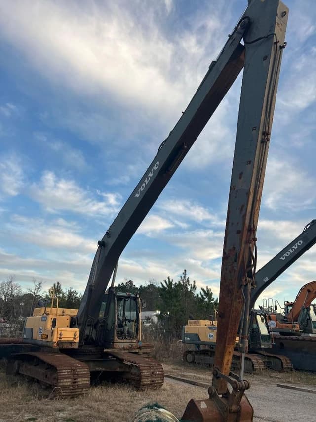 Image of Volvo EC300DLR equipment image 1
