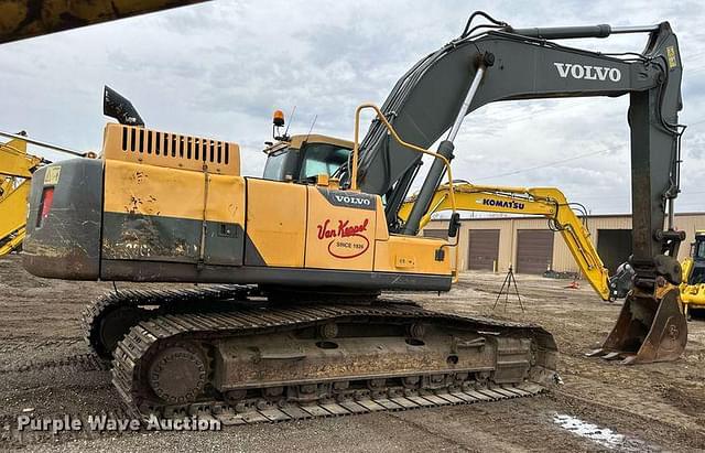 Image of Volvo EC300DL equipment image 4