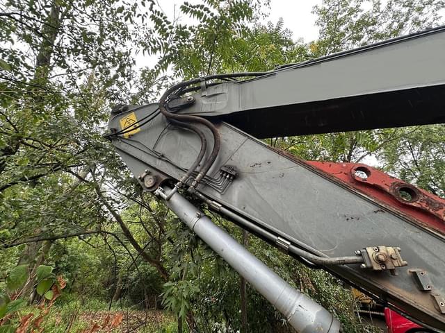 Image of Volvo ECR235DL equipment image 4
