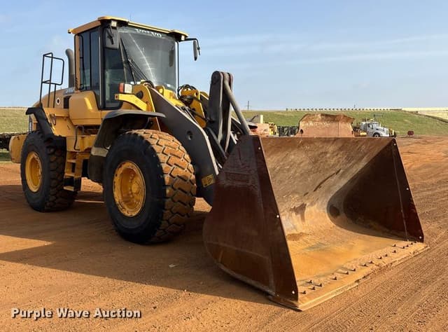 Image of Volvo L120G equipment image 2