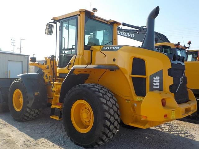 Image of Volvo L60G equipment image 3