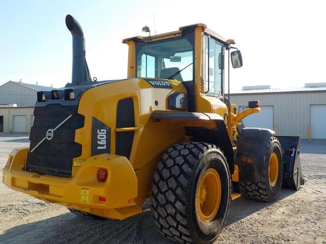 Image of Volvo L60G equipment image 2