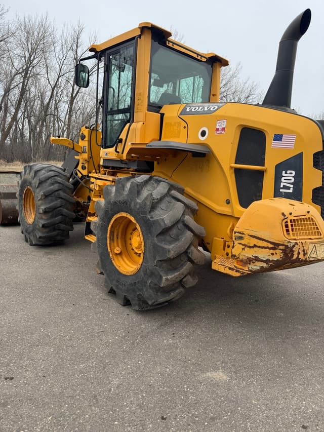Image of Volvo L70G equipment image 3