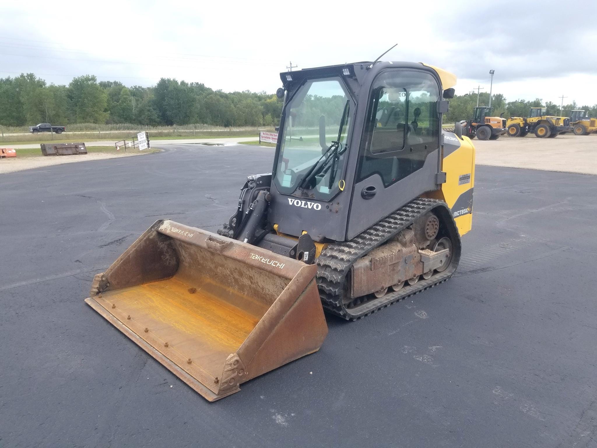 2013 Volvo MCT85C Equipment Image0