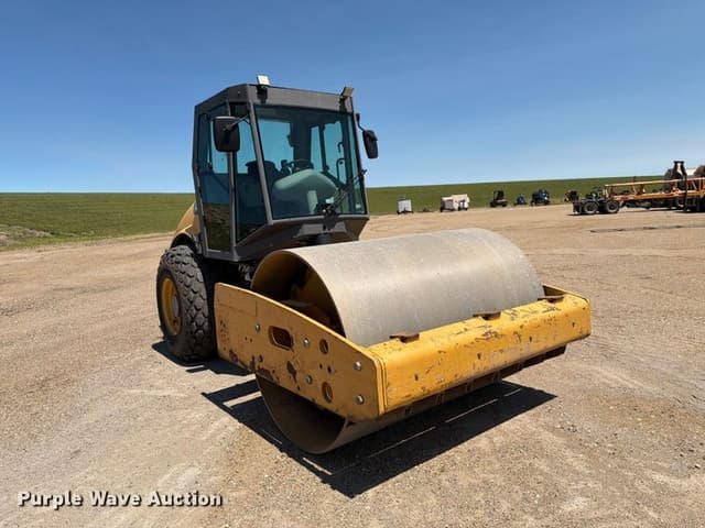 Image of Volvo SD115D equipment image 2