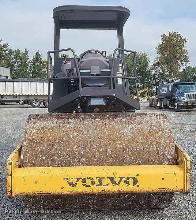 Image of Volvo SD75 equipment image 1