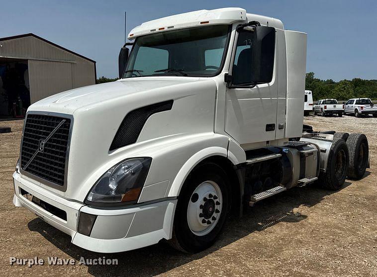 Image of Volvo VNL Primary image