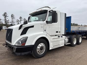 Main image Volvo VNL