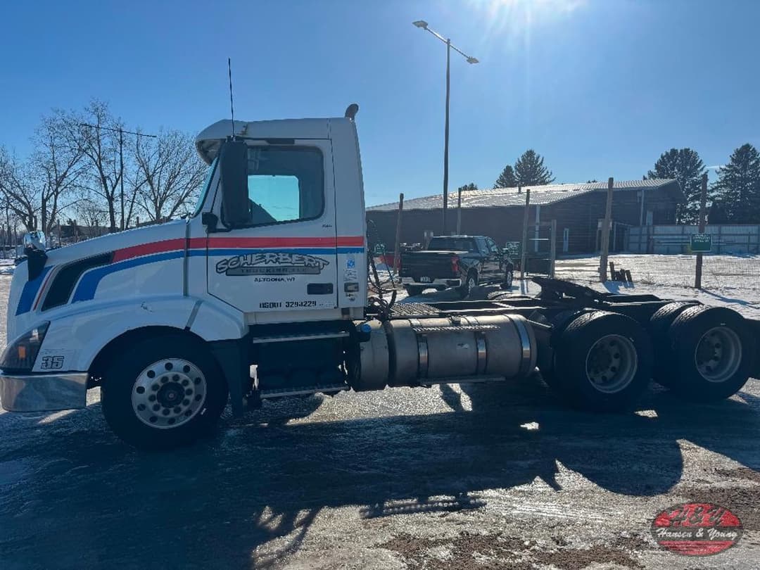 Image of Volvo VNL Primary image