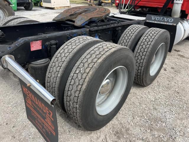 Image of Volvo VNM 630 equipment image 3