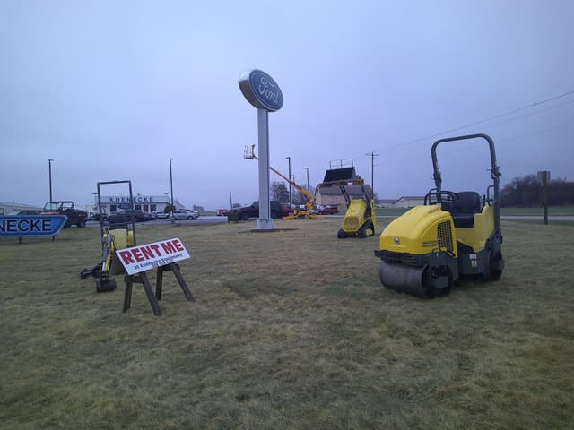 Image of Wacker Neuson 803 equipment image 4