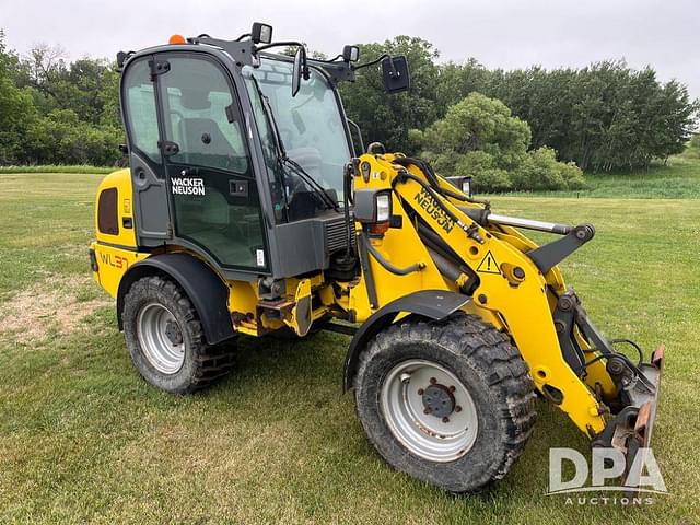 Image of Wacker Neuson WL37 equipment image 2
