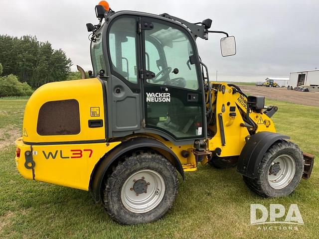 Image of Wacker Neuson WL37 equipment image 3