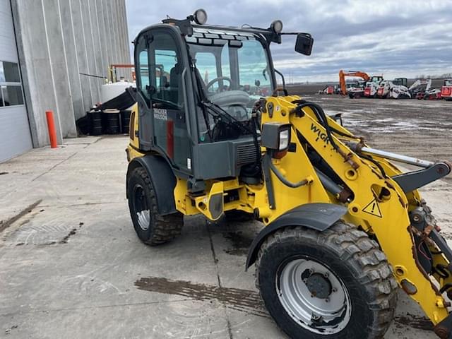 Image of Wacker Neuson WL37 equipment image 1