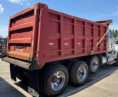 Image of Western Star 4700 equipment image 4