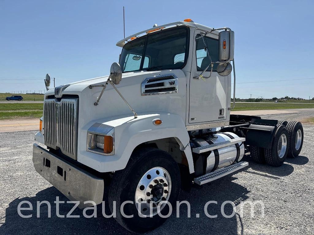 Image of Western Star 4700 Primary image