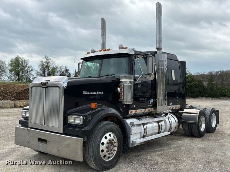 Image of Western Star 4900 Primary image