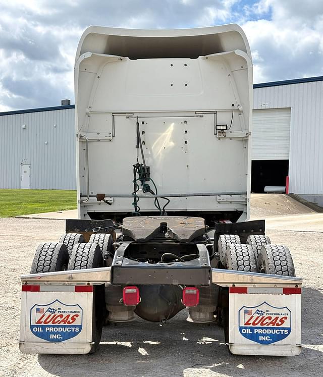 Image of Western Star 4900 equipment image 3