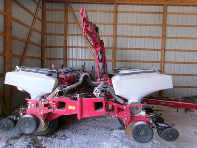 Image of White 8222 equipment image 4