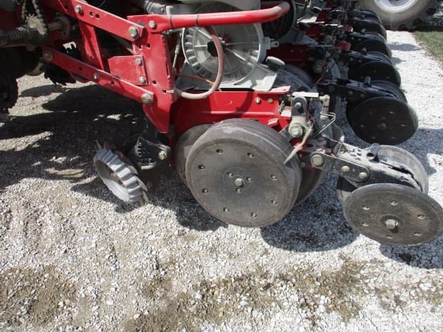 Image of White 8222 equipment image 4