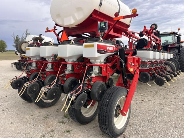 Image of White 8816 equipment image 3