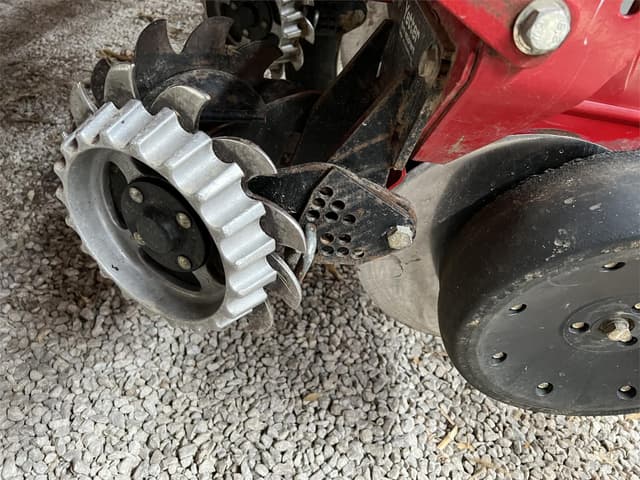 Image of White 8816 equipment image 3