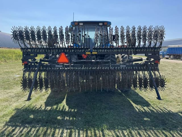 Image of Yetter 3530 equipment image 1