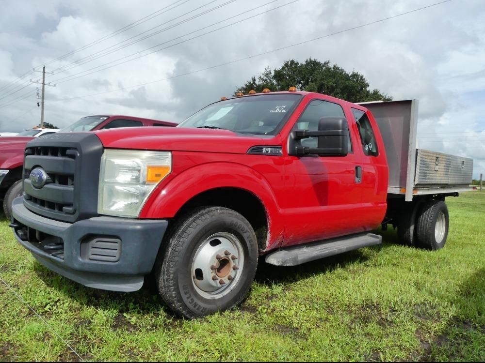 2014 Ford F-350 Equipment Image0