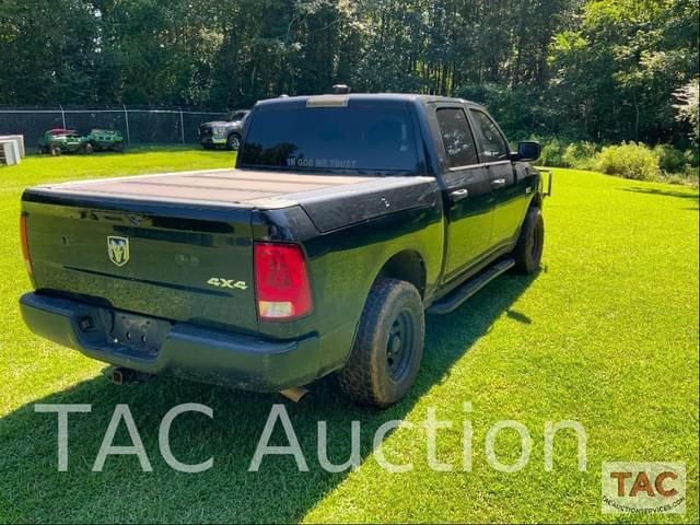 Image of Dodge Ram 1500 equipment image 4