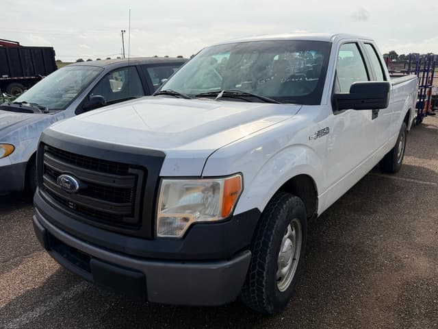 Image of Ford F-150 equipment image 1