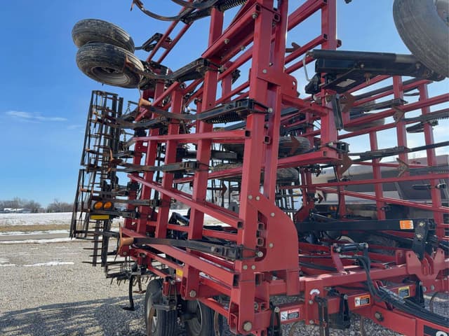 Image of Case IH 200 equipment image 2