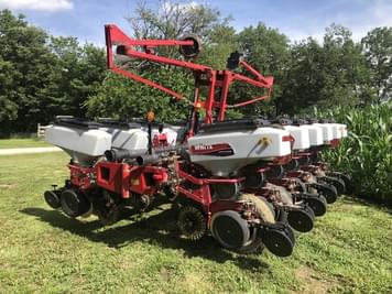 Main image White 8200