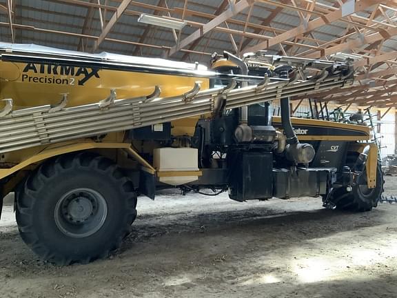 2014 Terra-Gator TG8300 Equipment Image0