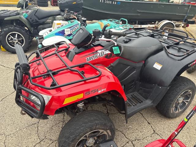 Image of Arctic Cat 550 equipment image 2