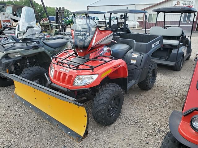 Image of Arctic Cat 700 equipment image 1