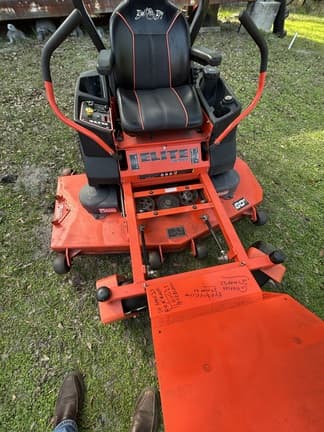 Image of Bad Boy ZT Elite equipment image 4
