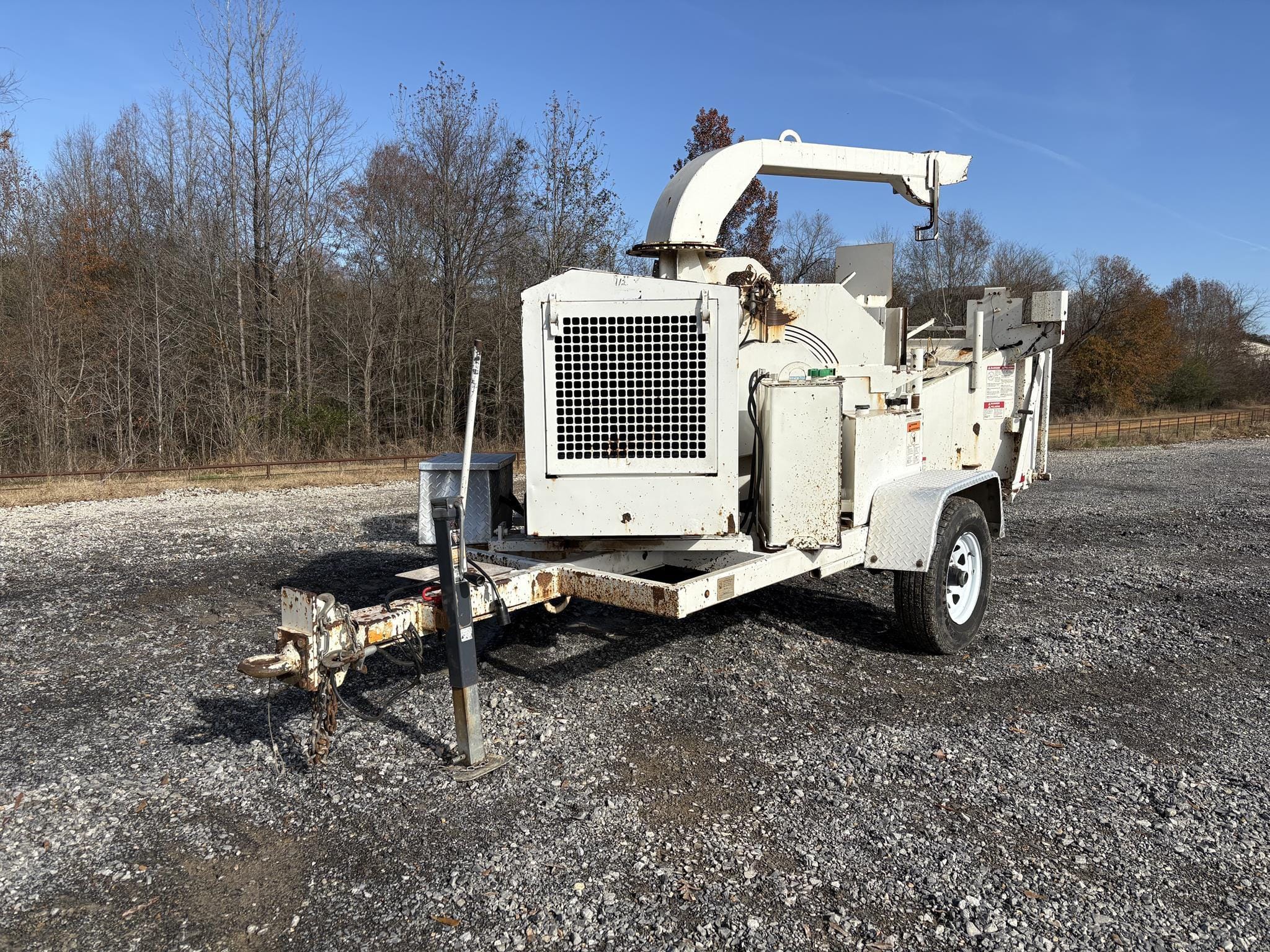 2014 Brush Bandit 200+XP Equipment Image0