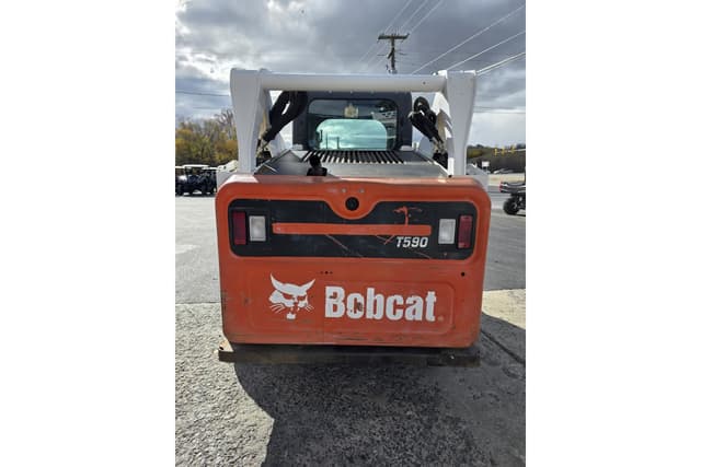 Image of Bobcat T590 equipment image 4