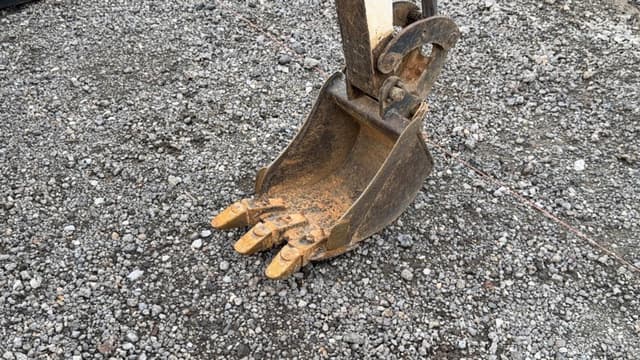Image of Bobcat 324 equipment image 4
