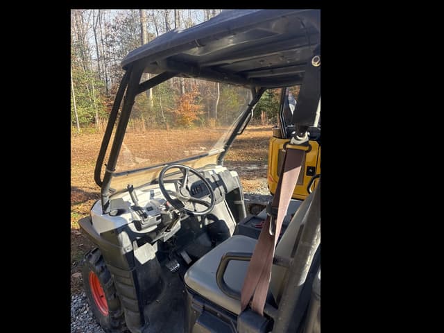 Image of Bobcat 3400 equipment image 3