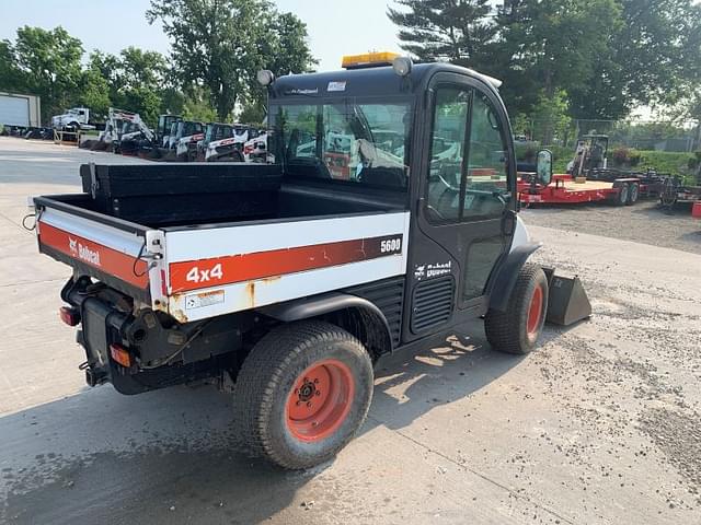 Image of Bobcat Toolcat 5600 equipment image 2