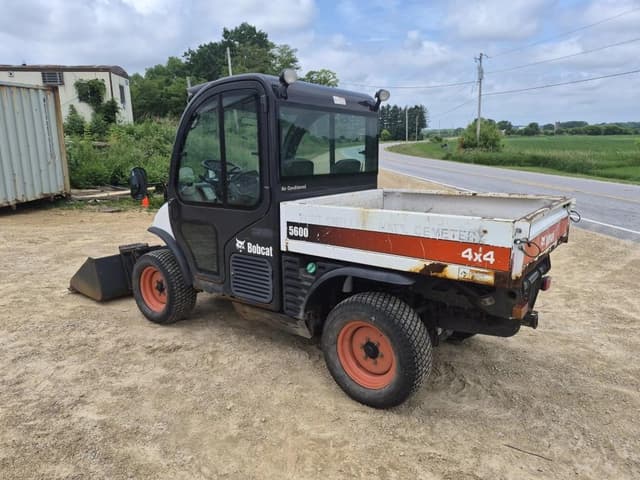 Image of Bobcat Toolcat 5600 equipment image 1