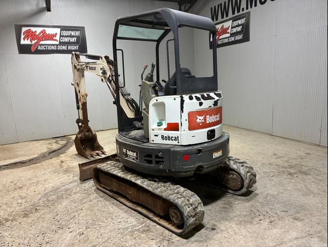 Image of Bobcat E26 equipment image 2