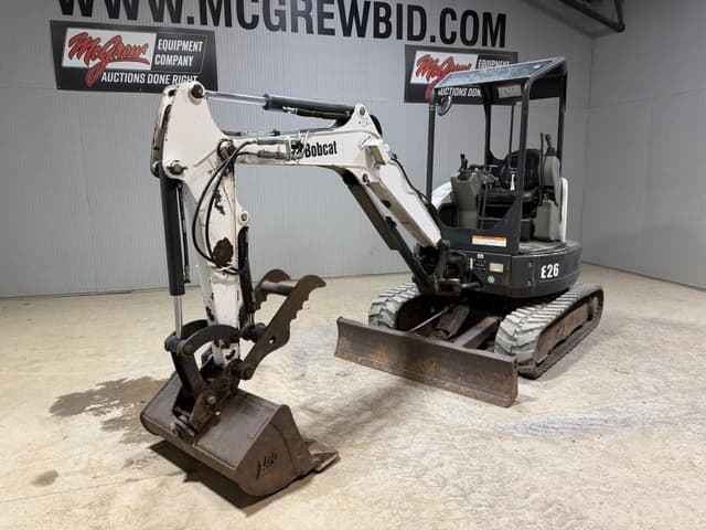 Image of Bobcat E26 equipment image 1