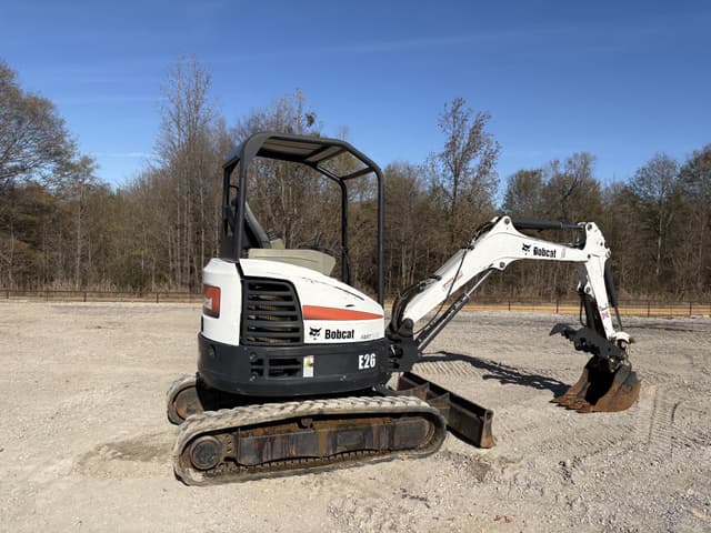 Image of Bobcat E26 equipment image 4